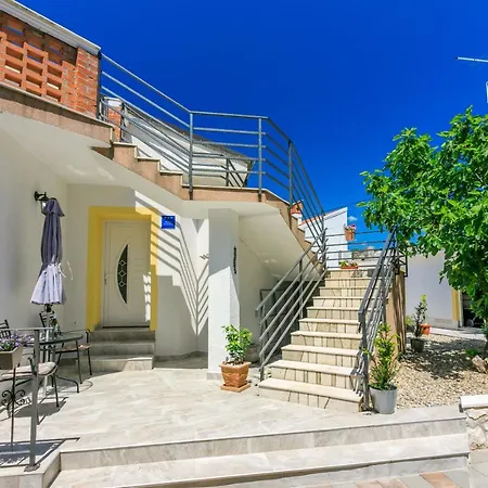 Apartment Studio Apartament Novi Vinodolski